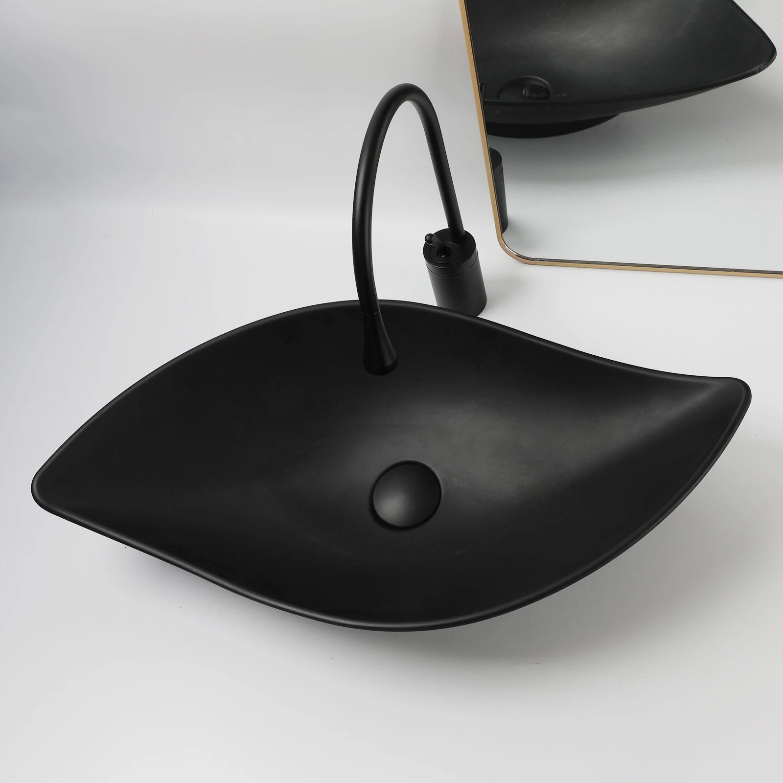 Blue Vessel Sink Deck Mounted, One Handle Faucet, Drain Set