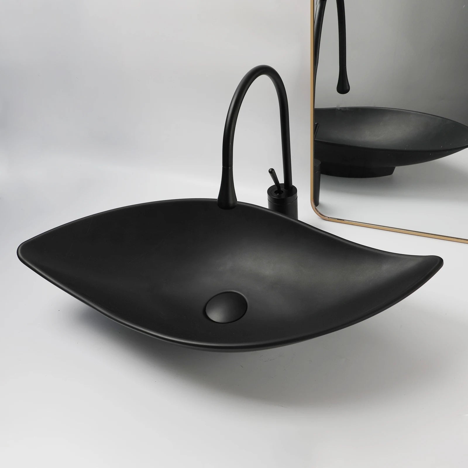 Blue Vessel Sink Deck Mounted, One Handle Faucet, Drain Set