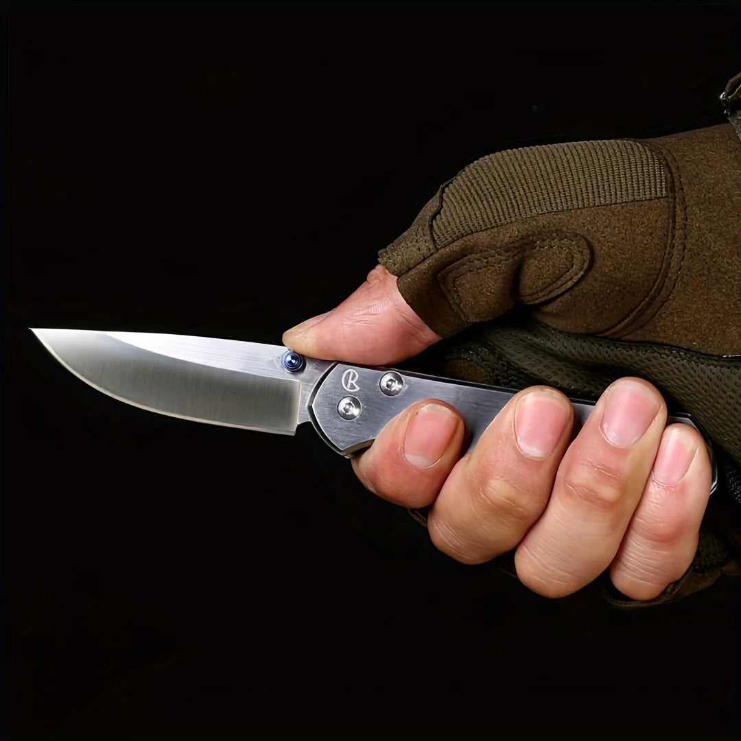 Folding Knife Made of High Hardness Stainless Steel