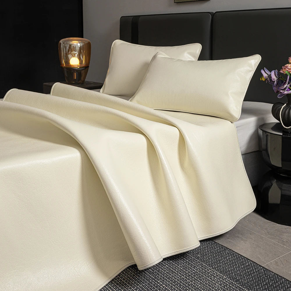 Water Buffalo Cowhide Mattress Topper, 2 Pillowcases