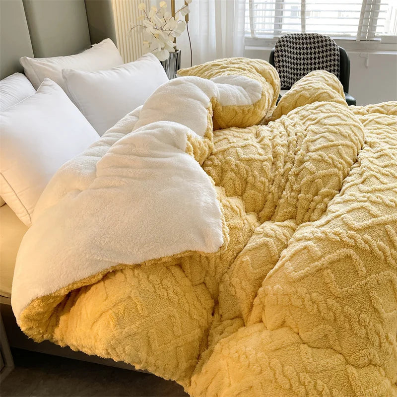 Polyester Sherpa, Quilted Comforters, Various Colors, Sizes