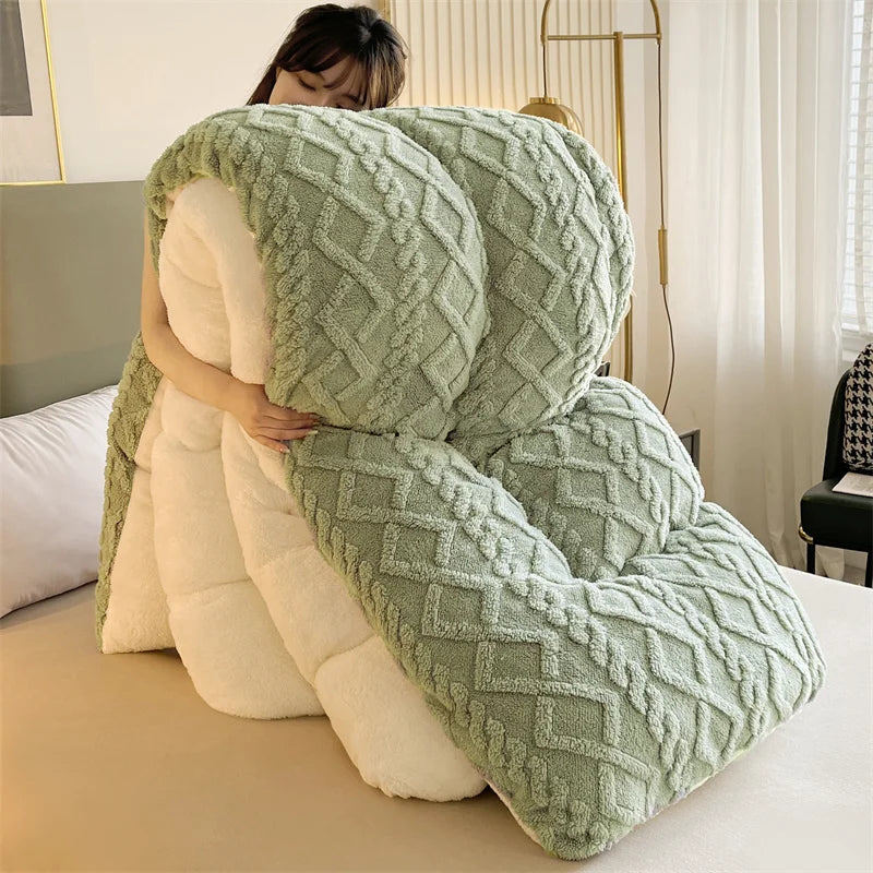 Polyester Sherpa, Quilted Comforters, Various Colors, Sizes