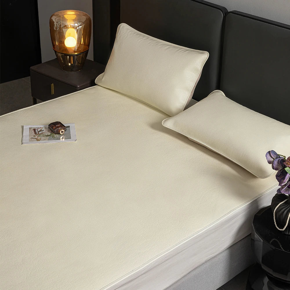 Water Buffalo Cowhide Mattress Topper, 2 Pillowcases