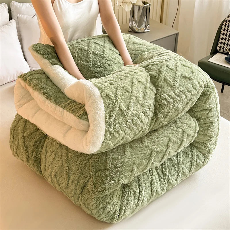 Polyester Sherpa, Quilted Comforters, Various Colors, Sizes