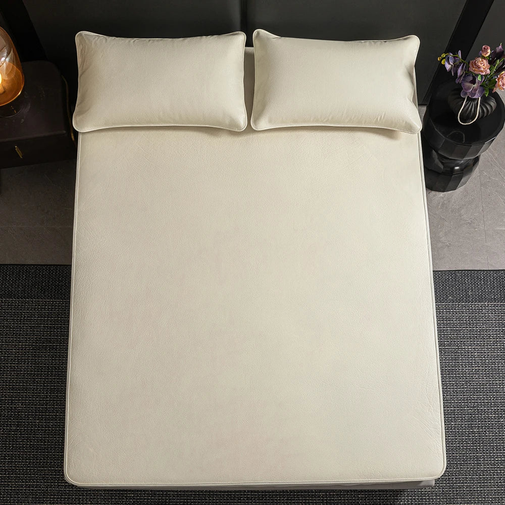 Water Buffalo Cowhide Mattress Topper, 2 Pillowcases