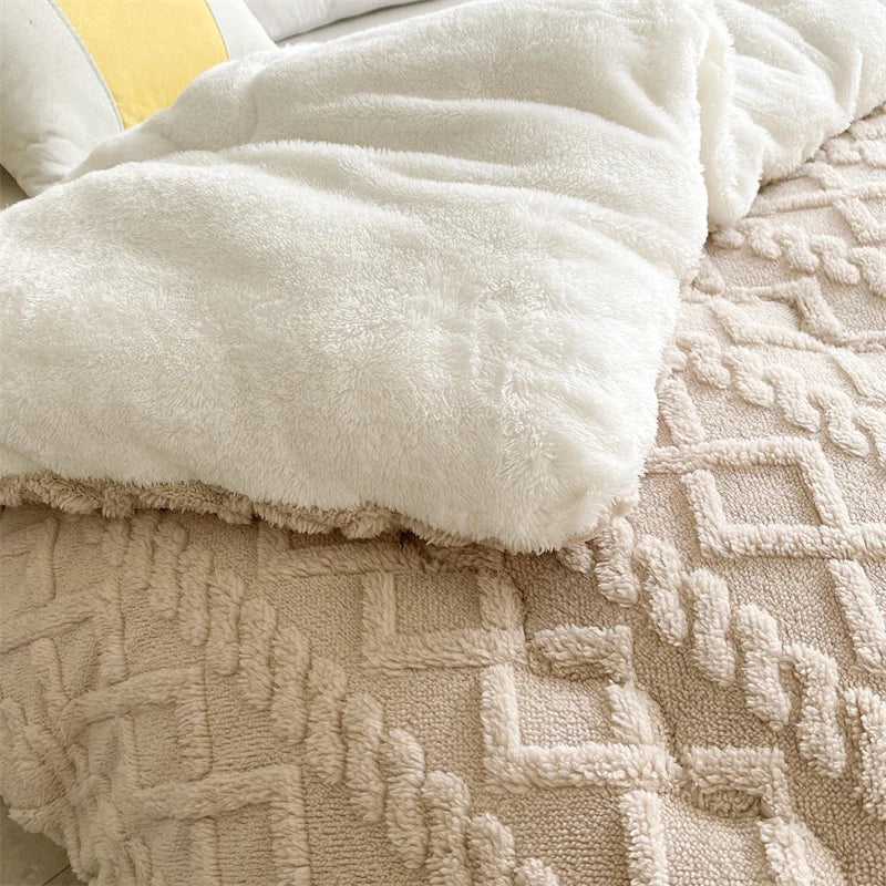 Polyester Sherpa, Quilted Comforters, Various Colors, Sizes